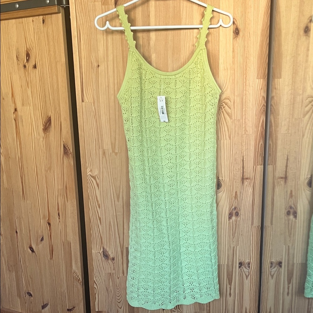 Joe Fresh stretchy knit light lime summer dress (size S)